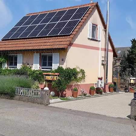 Mungo And Hugo Bed & Breakfast Kehl